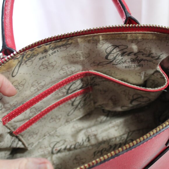 Guess "Liya" Red Faux Saffiano Satchel, Shoulder Bag, Crossbody - Picture 9 of 16